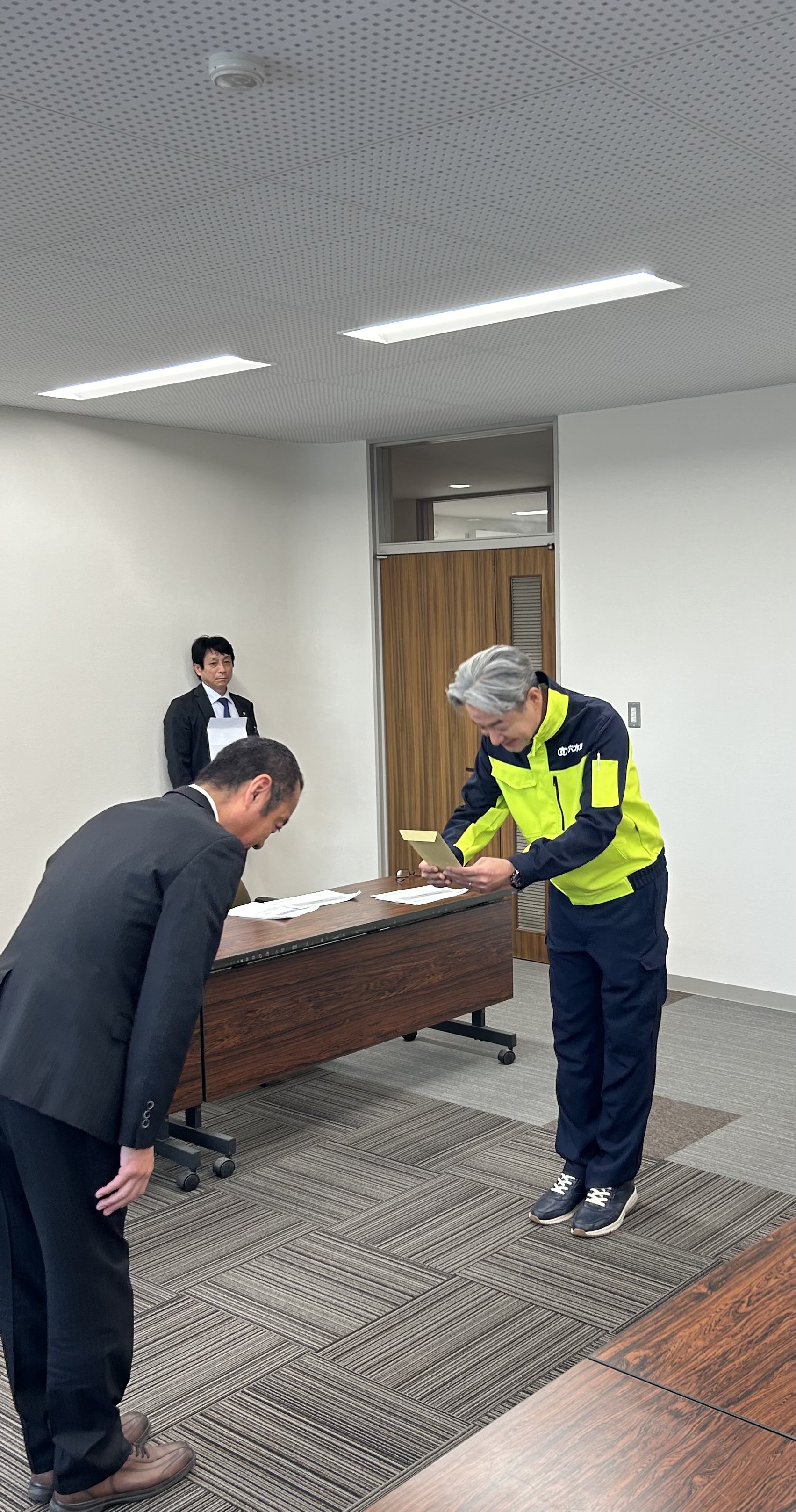 穴水町へ支援金贈呈